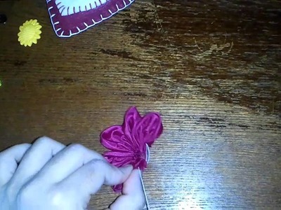 Creatividades:Como hacer flor de tela