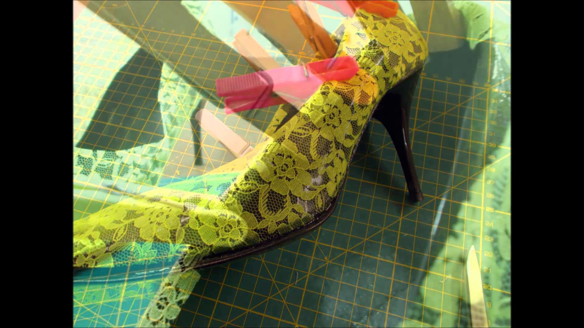 DIY, customizar zapatos con encaje y purpurina