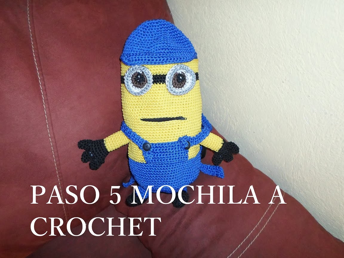 PASO 5. MOCHILA INFANTIL TEJIDA A CROCHET (OJOS, GORRA Y CIERRE PRINCIPAL)