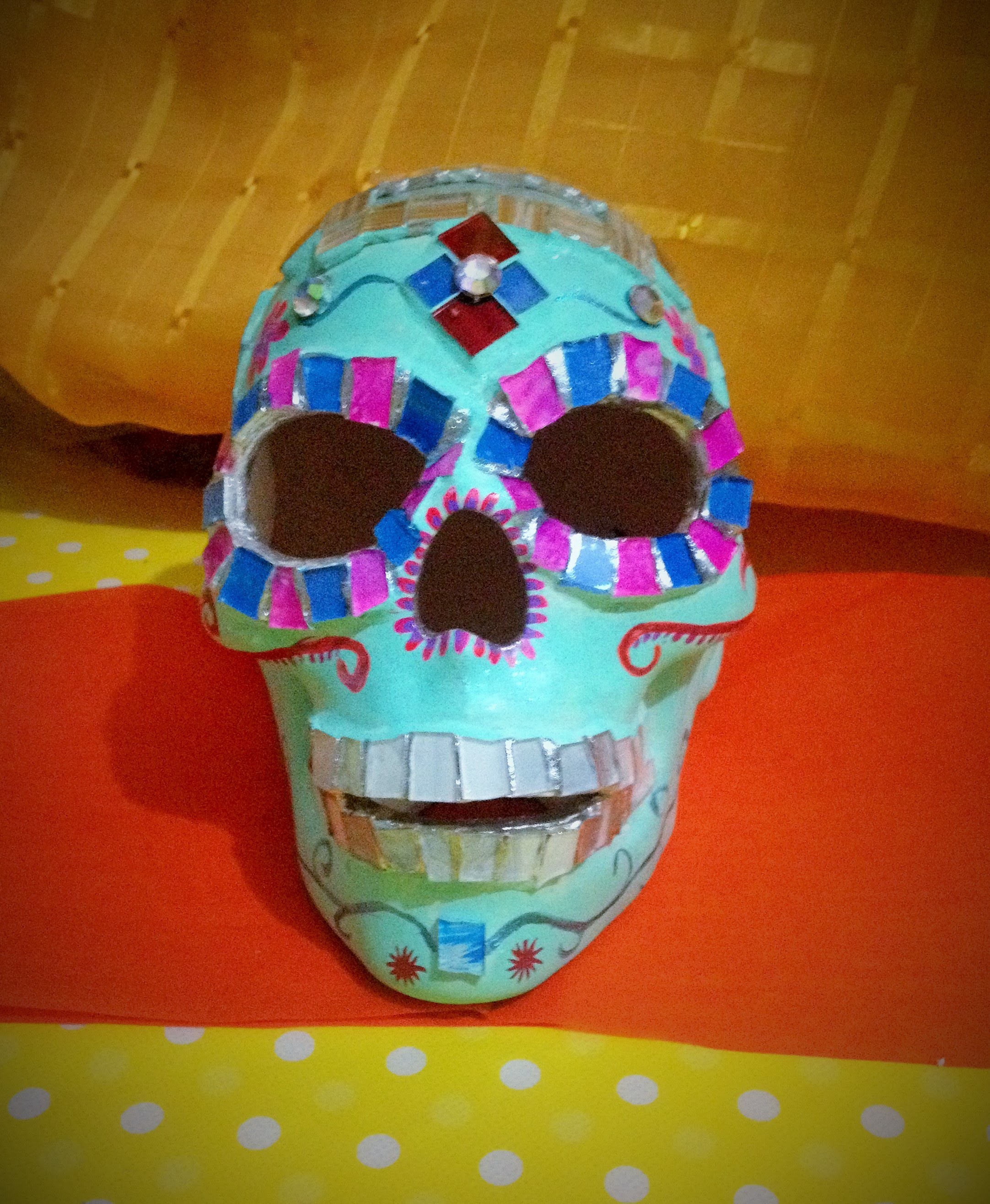 DIY decora esqueleto con vitromosaico, dia de muertos halloween