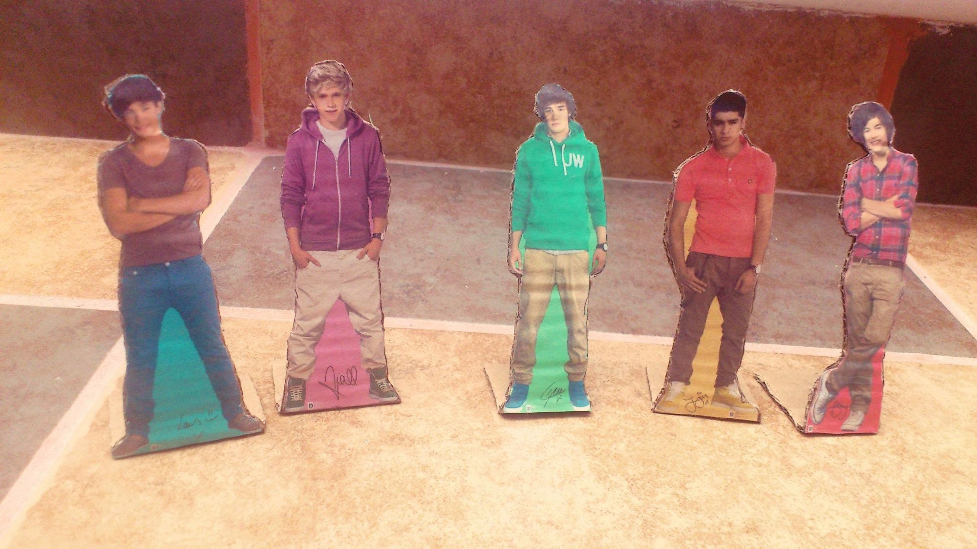 DIY - *Figuras de cartón de One Direction* .__.♥ Manualidades de One Direction
