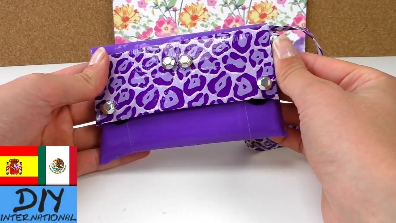 Bolsito de mano hecho con cinta adhesiva - Manualidades faciles para hacer en casa