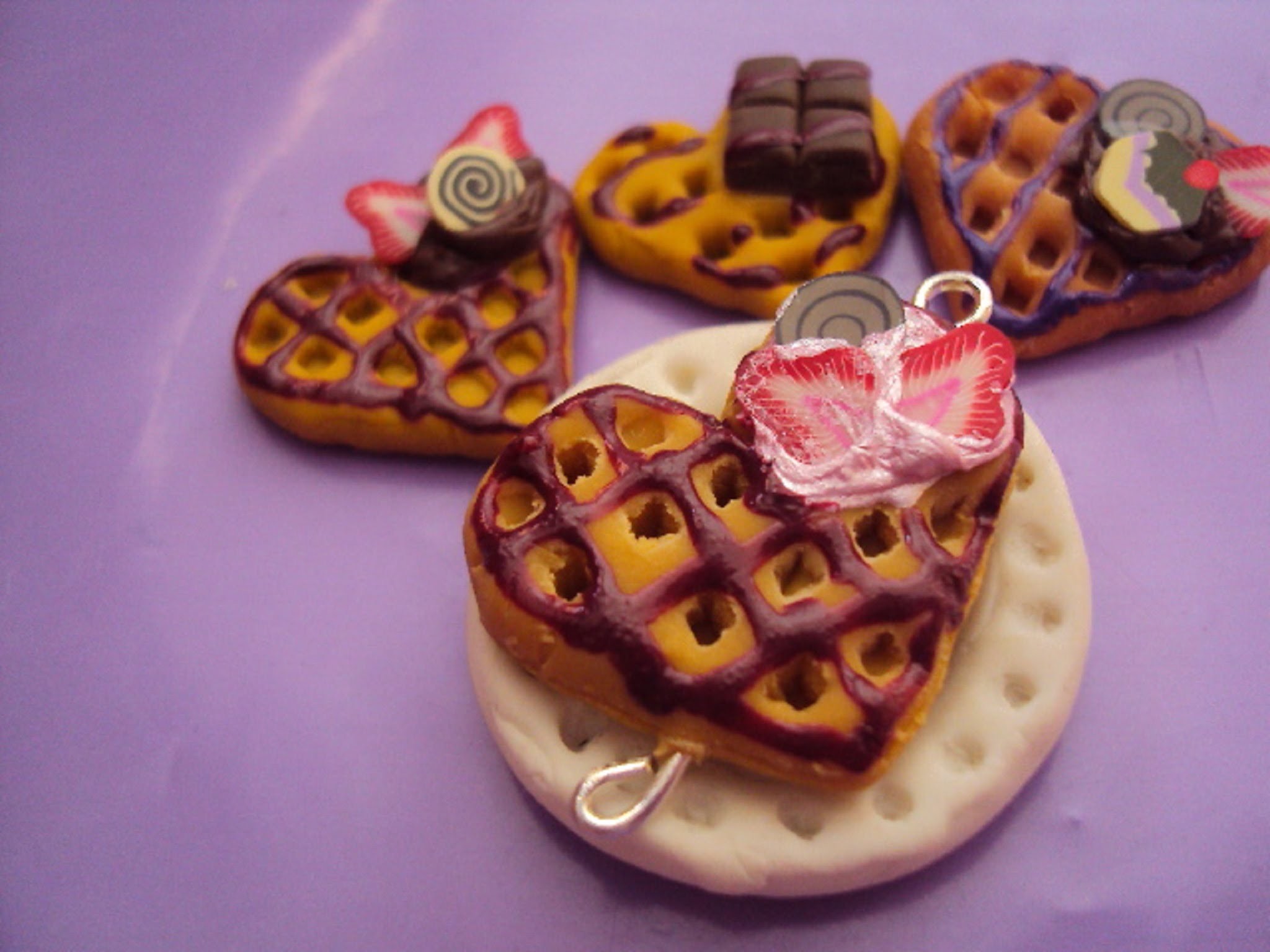 Tutorial: Waffle de Corazón en Porcelana Fría. Cold Porcelain Heart Waffle. Polymer Clay