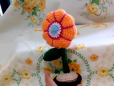 Flor con masetera a crochet amigurumi