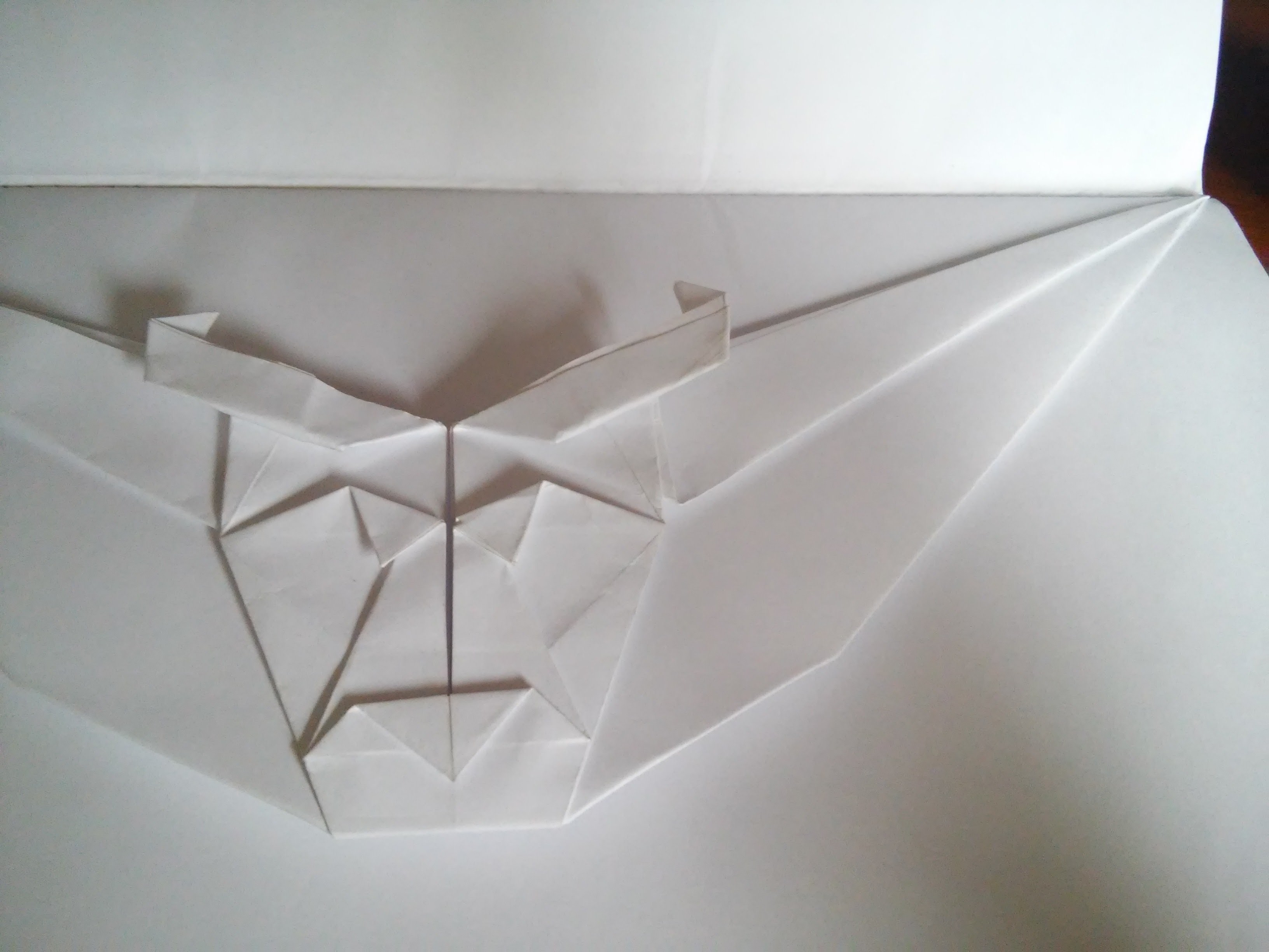 Cara de toro de origami - Scorpion 2.4