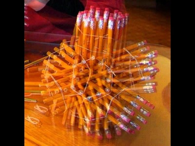 Cómo crear una escultura geométrica con 72 lápices.