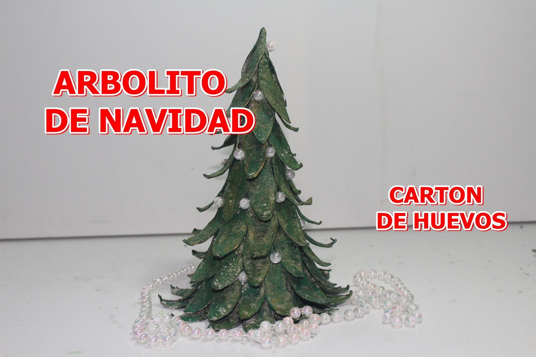 ARBOL DE NAVIDAD CON CARTON DE HUEVOS - Christmas tree with egg carton