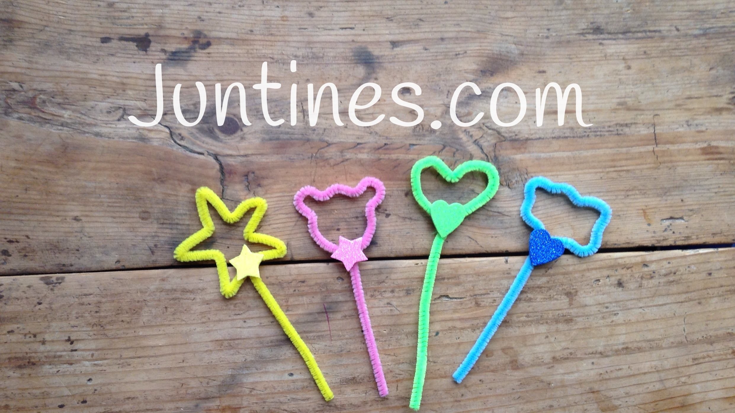 Varitas mágicas hechas con limpiapipas