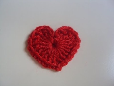 Tutorial corazón de crochet pequeño fácil y rápido paso a paso.  Trenda Lerenda