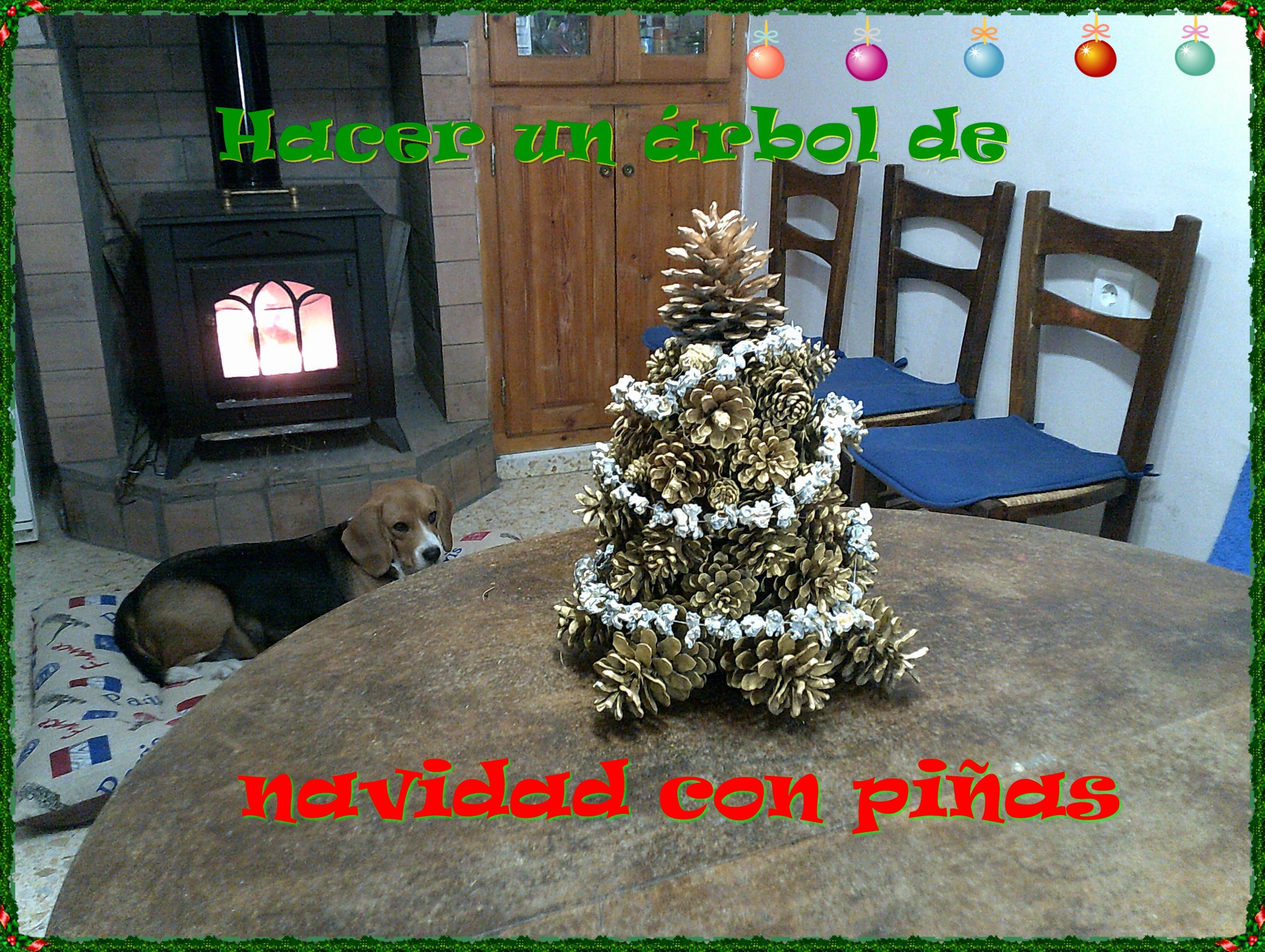 Como hacer un árbol de navidad con piñas. How to make a Christmas tree with pine cones