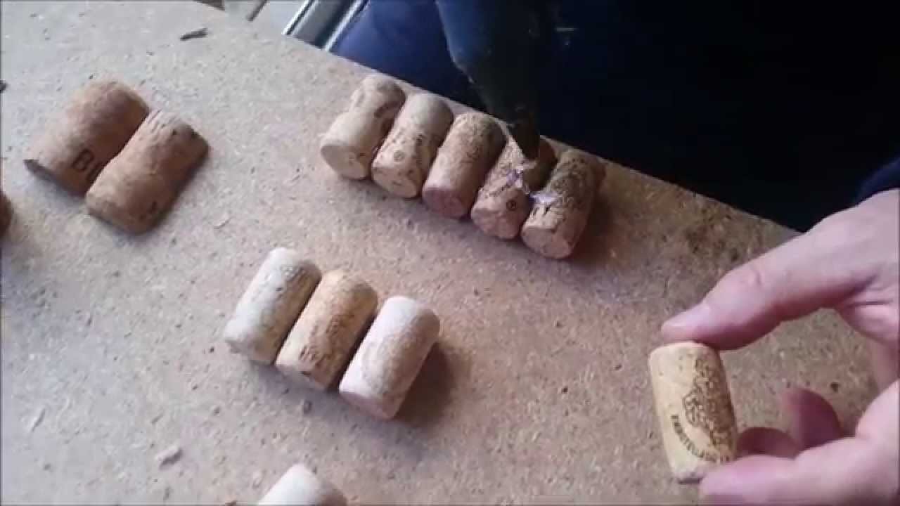 Cómo hacer un arbol de navidad con corcho - How to make a Christmas tree with cork