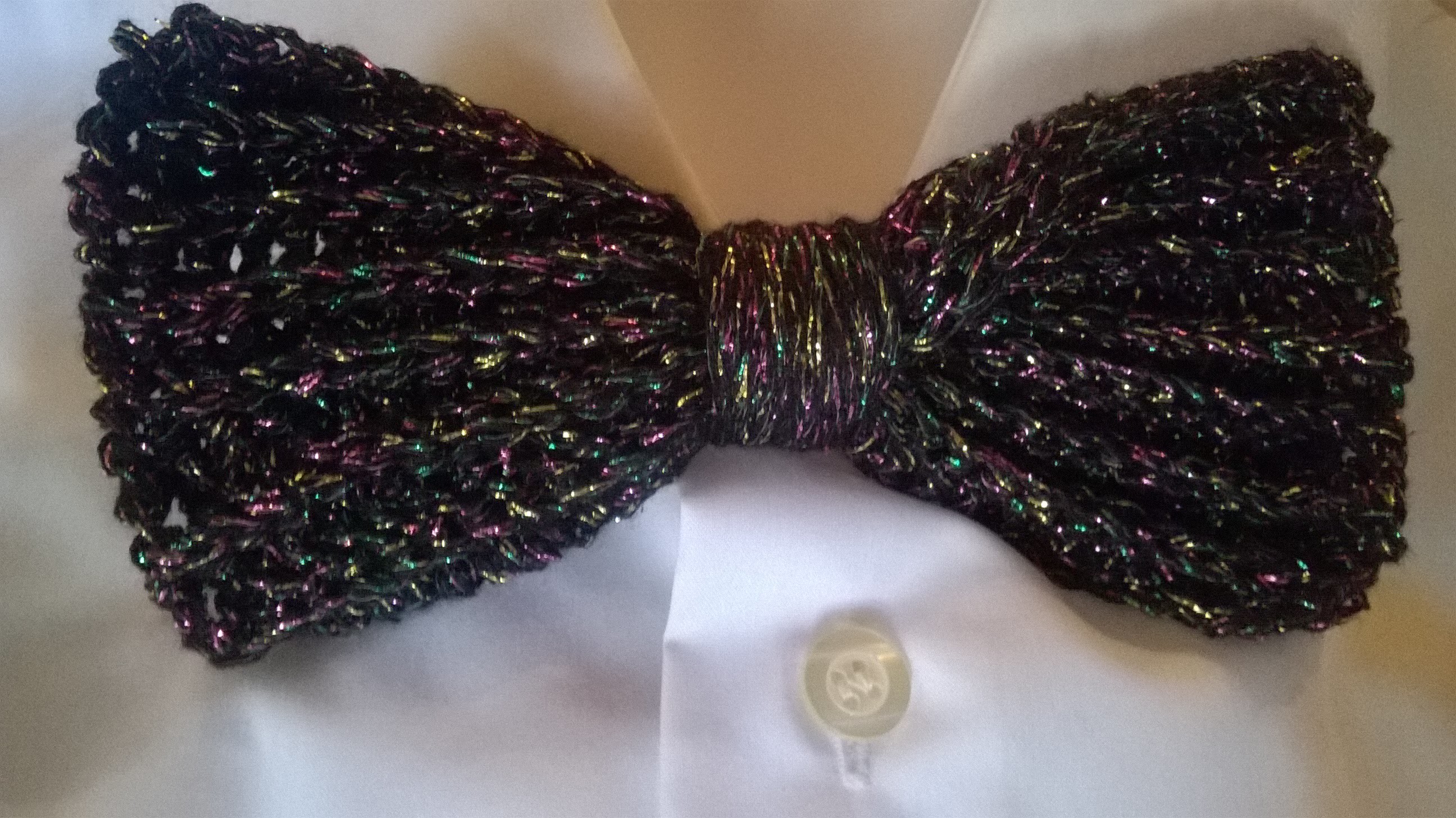 Elegante pajarita - bow tie (ganchillo. crochet)
