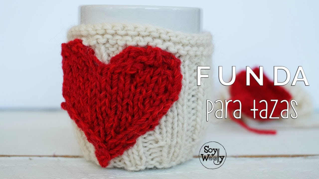 Cómo tejer un cubre tazas o funda con corazón para San Valentín