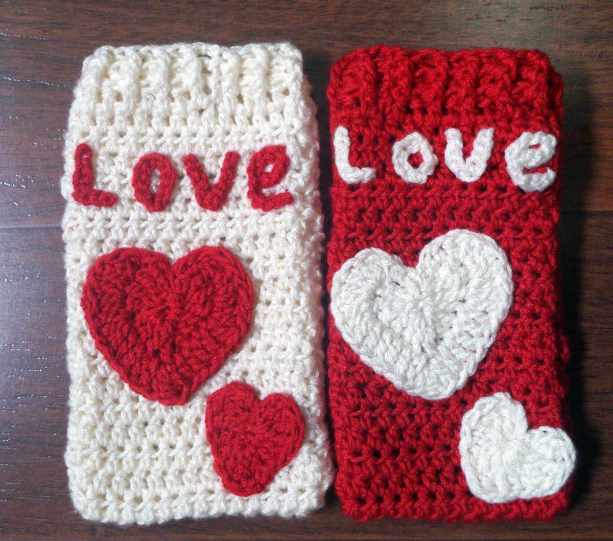Especial San Valentín: Funda para teléfono móvil con corazones