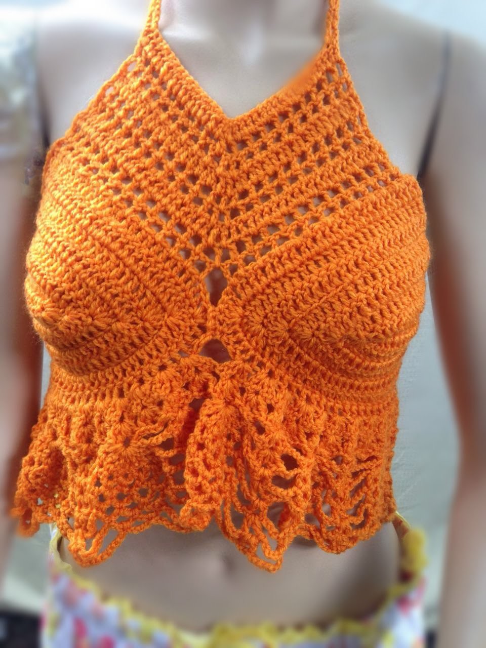 Top tejido en Crochet para salida playa alberca verano