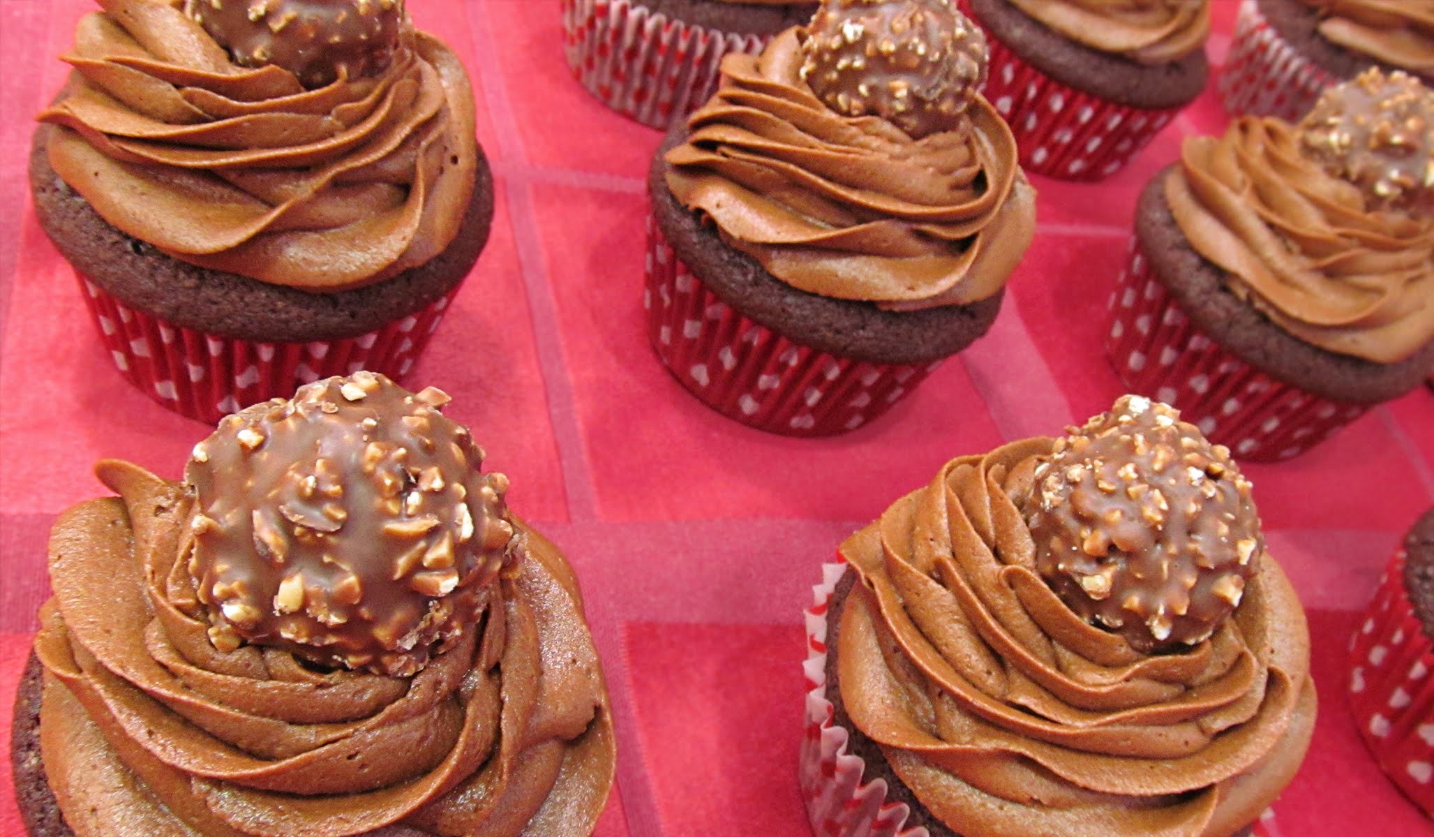 Cupcakes de Ferrero Rocher | Recetas de Cupcakes