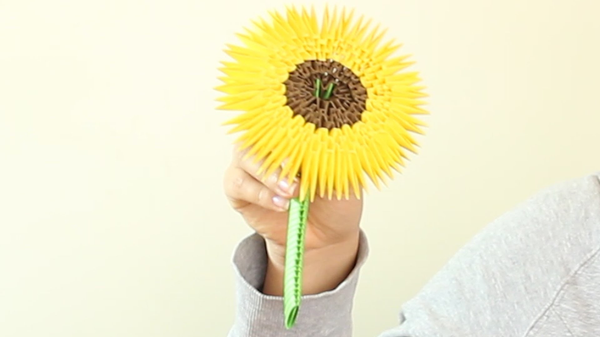 Sunflower. Girasol Origami 3D