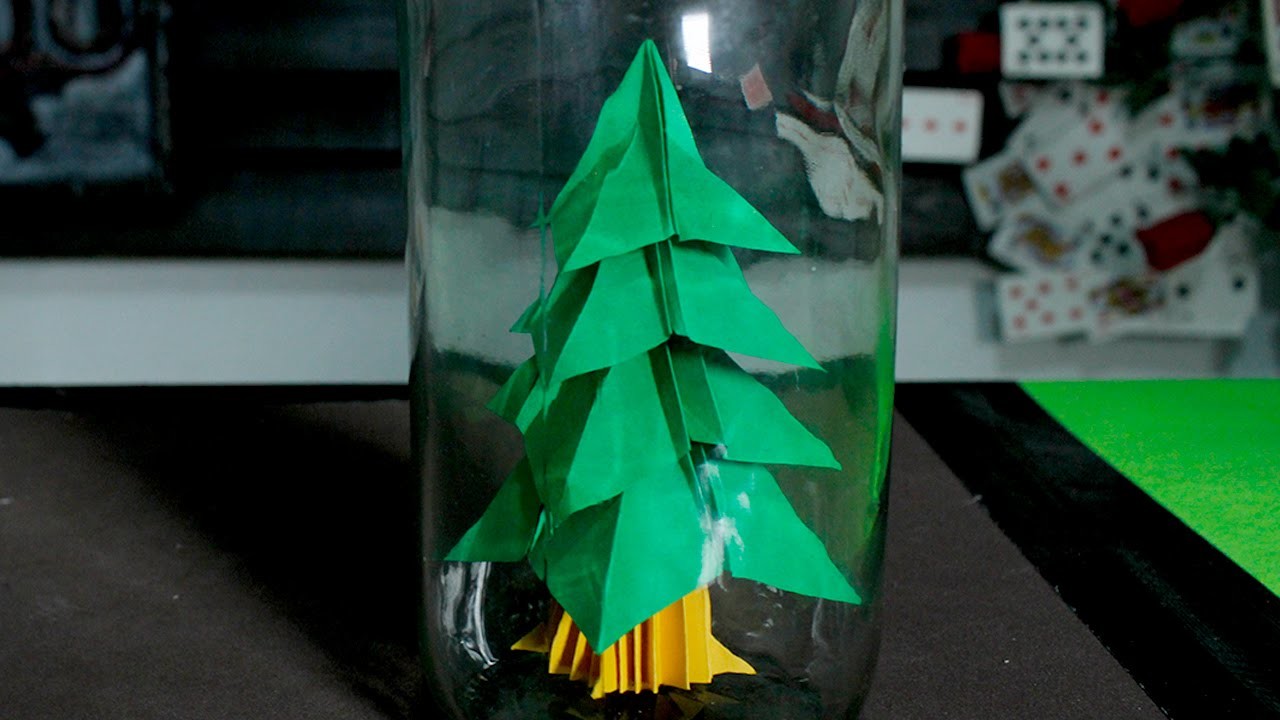 Árbol de navidad en una botella │ Parte 1 │ Origami
