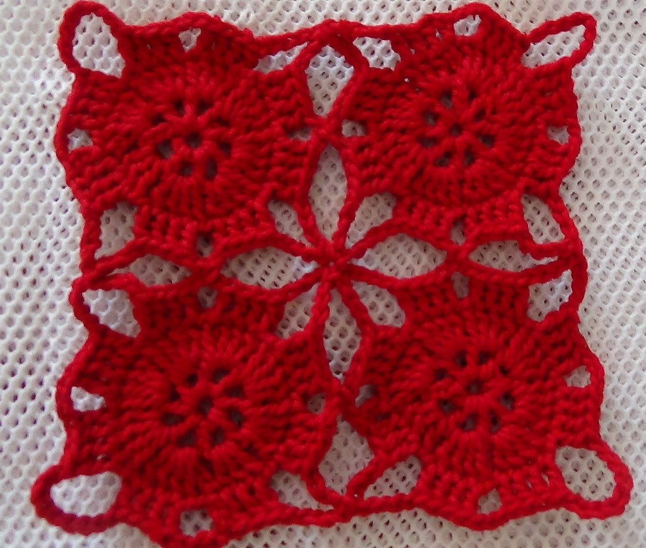 Vídeo Tutorial Como Tejer y Unir Motivos a Crochet