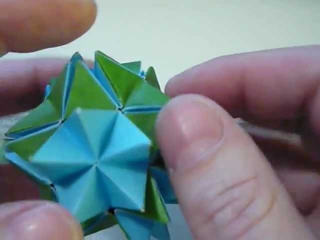 Origami Spikey Ball (Pop Up Star) (Revealed Flower).MOV