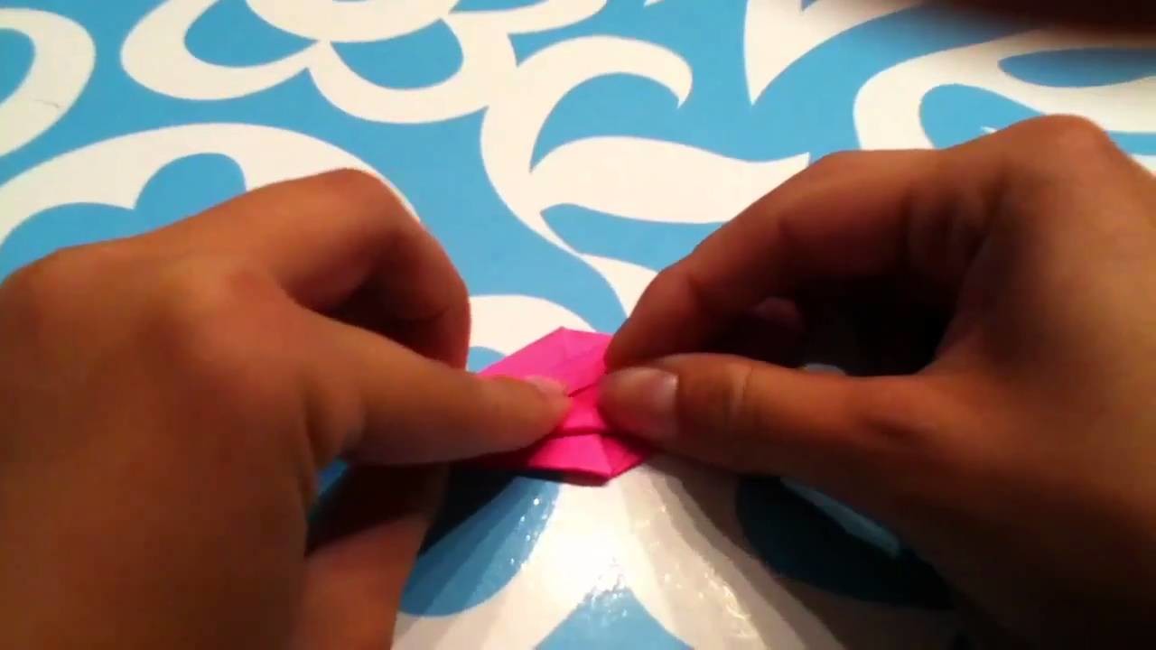 Tsuru (grulla) en origami