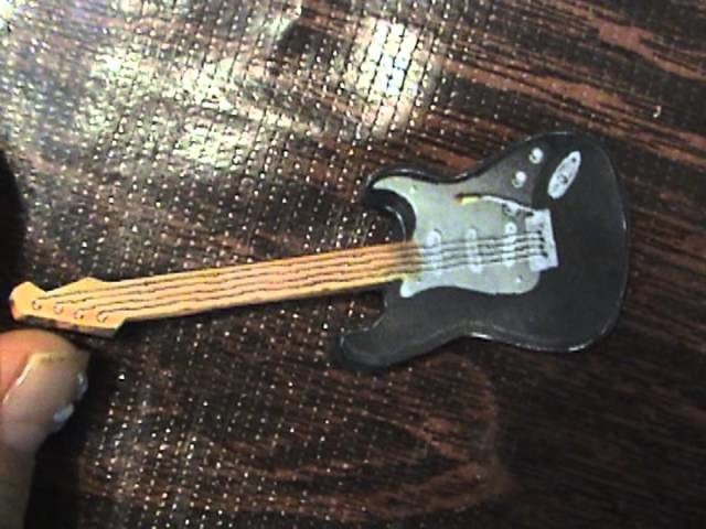 Tutorial #8 guitarra en porcelana fria :-)