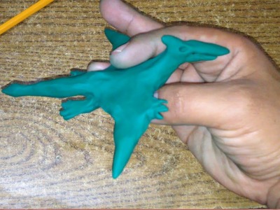 Como hacer un Dinosaurio volador de plastilina. How to make a Pterosauria with plasticine
