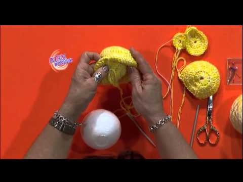 Mónica Astudillo - Bienvenidas TV en HD - Teje al crochet un centro de mesa con esferas