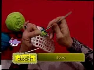 Mónica Astudillo - Bienvenidas TV - Explica como armar una cartera en crochet.