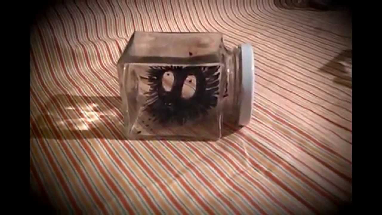 Eco-DIY: Reutilizando frascos como adornos de Halloween