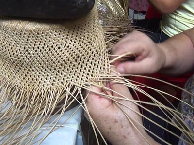El Arte de tejer un Sombrero en Paja Toquilla