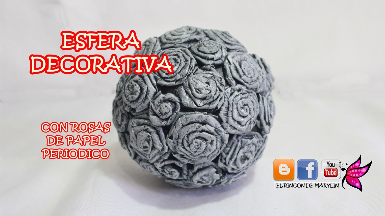 ESFERA DECORATIVA CON ROSAS DE PAPEL PERIODICO -  Decorative sphere with pink newsprint