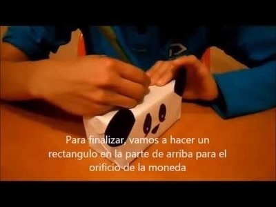 COMO HACER TU PROPIA ALCANCÍA DE PANDA CON MATERIAL RECICLADO
