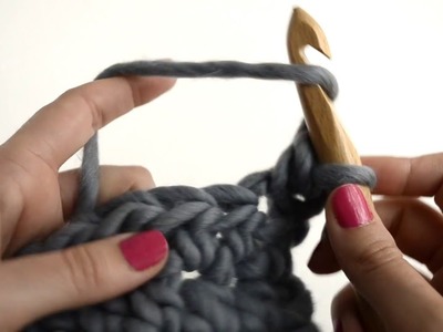 Cómo tejer punto medio alto en crochet | WE ARE KNITTERS