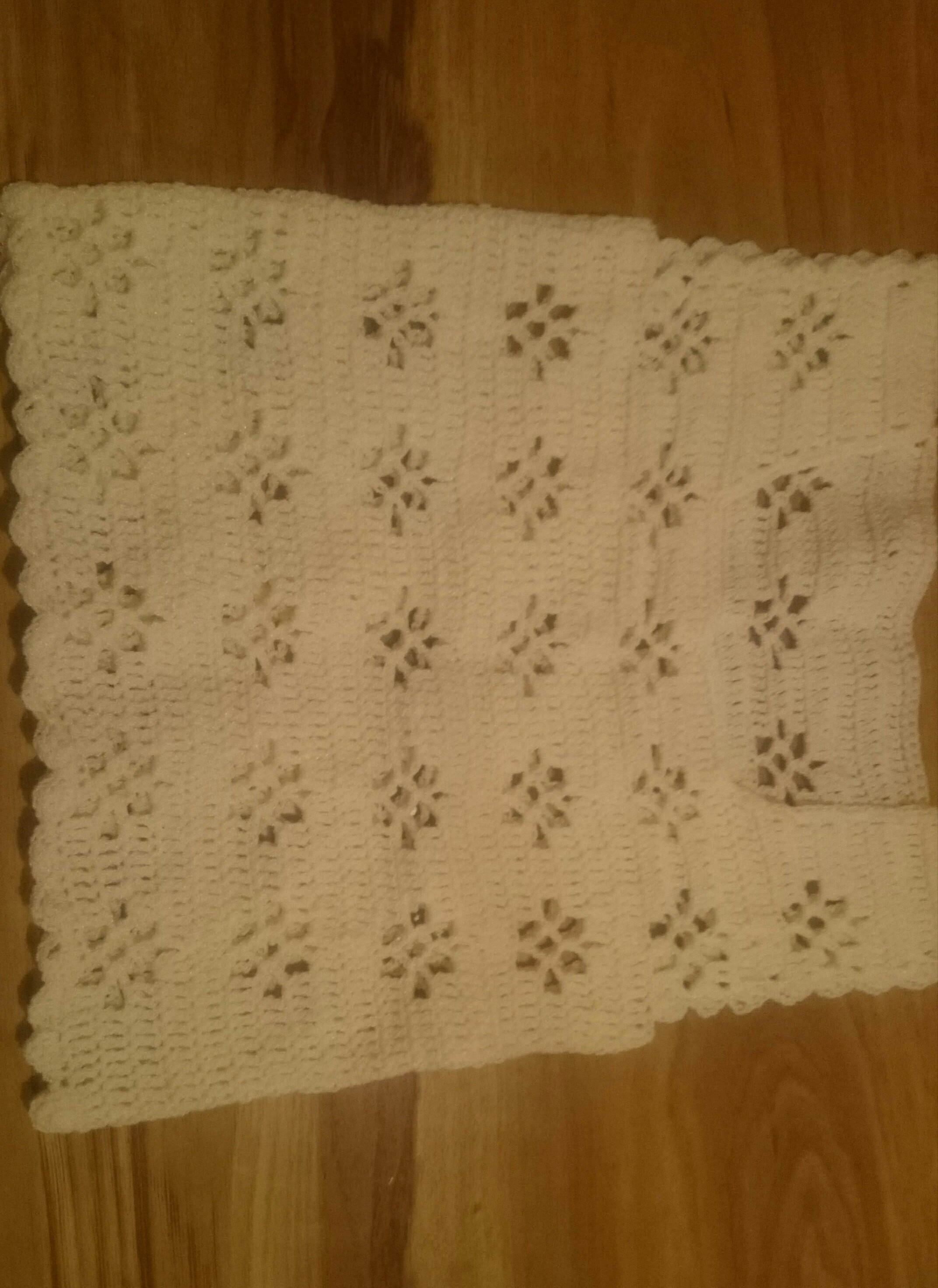 Top juvenil tejido en crochet.Fácil.