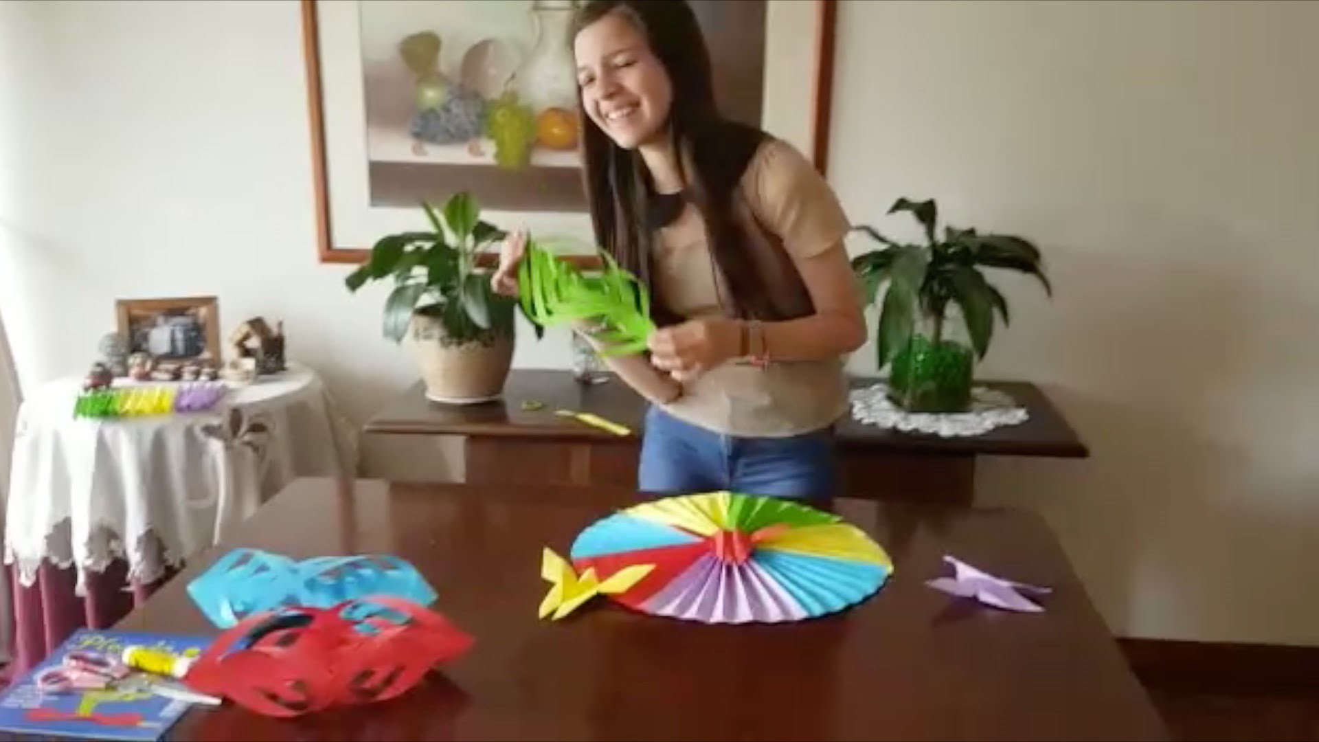 Origami y Manualidades en papel: Mariposas y decoraciones