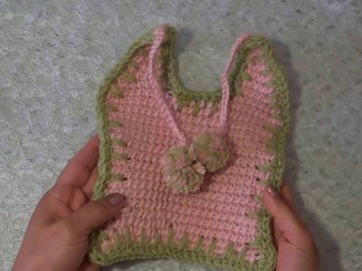 Babero de bebe tejido a crochet