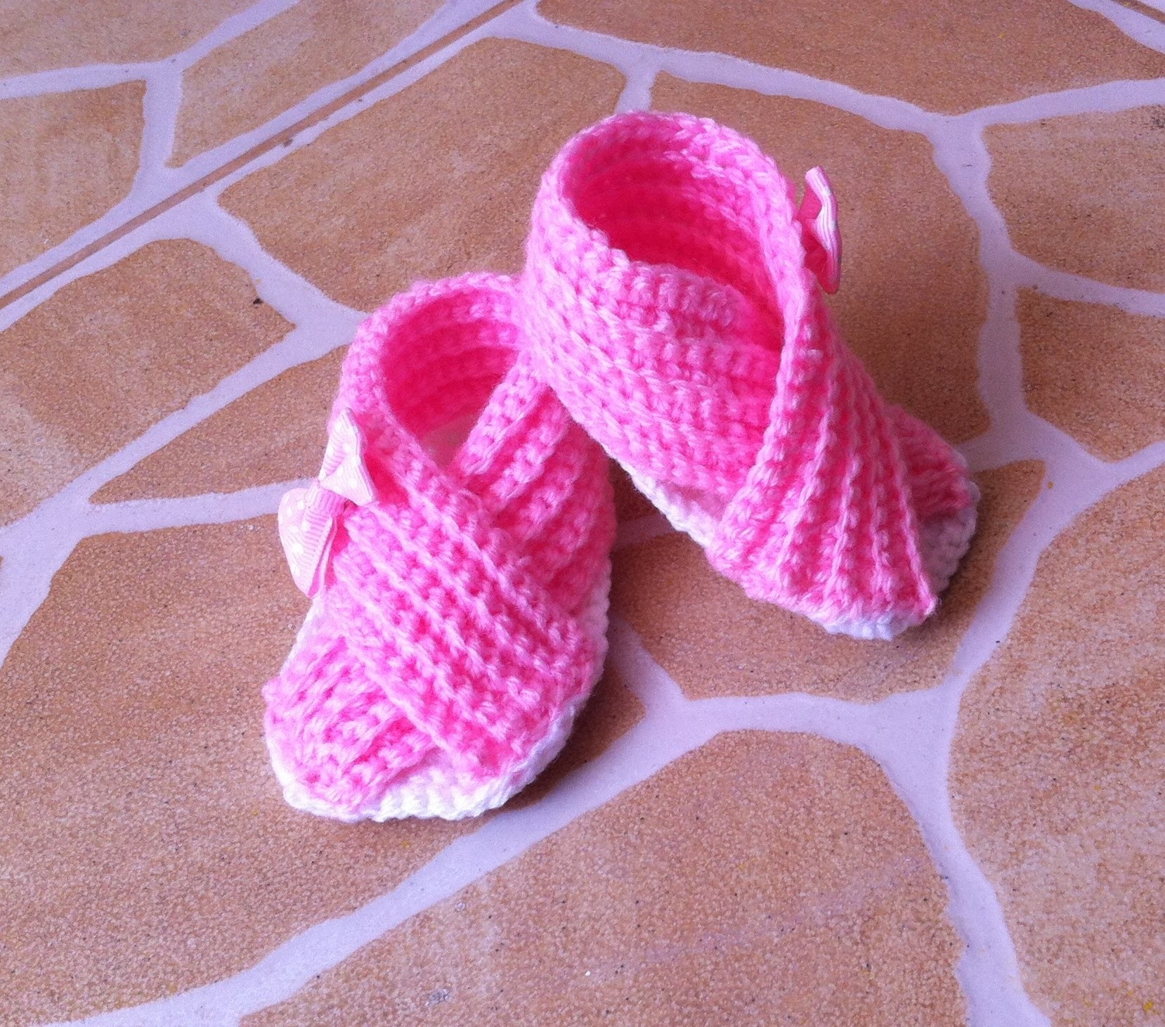Sandalias bebe cruzadas tejidos a crochet muy facil