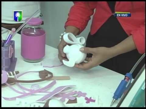 Ebisu arte y creativida Proyecto Frascos decorados en foami