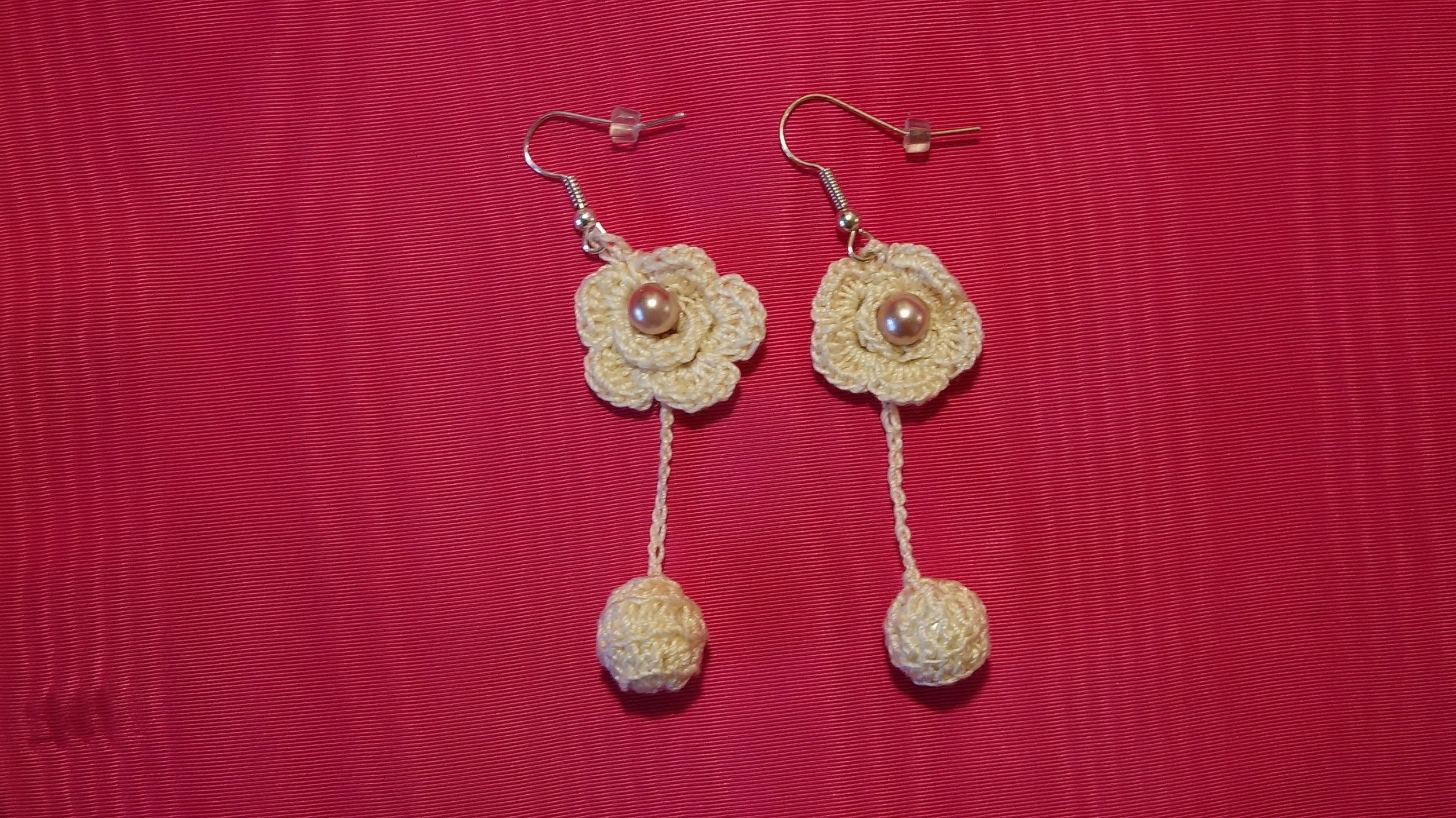 Como hacer pendientes o aretes tejidos a crochet paso a paso.  how to make chochet earings