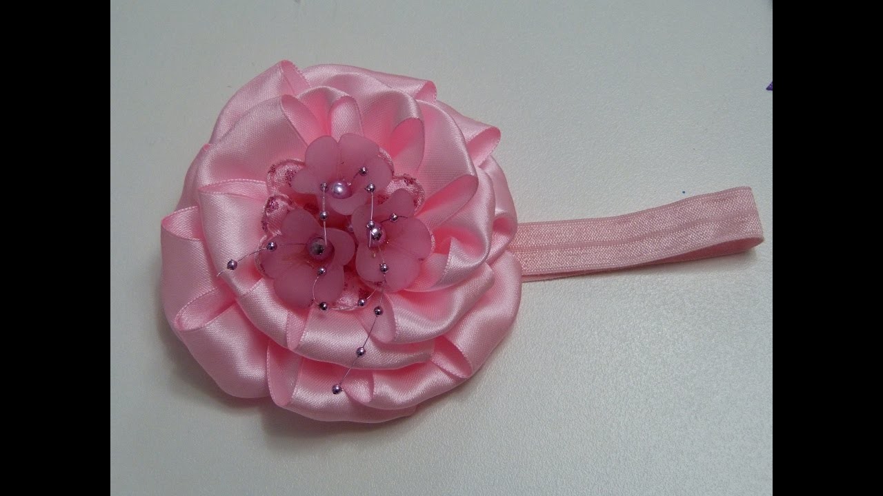 Como hacer flores de cinta, How to make ribbon flowers.,video 543