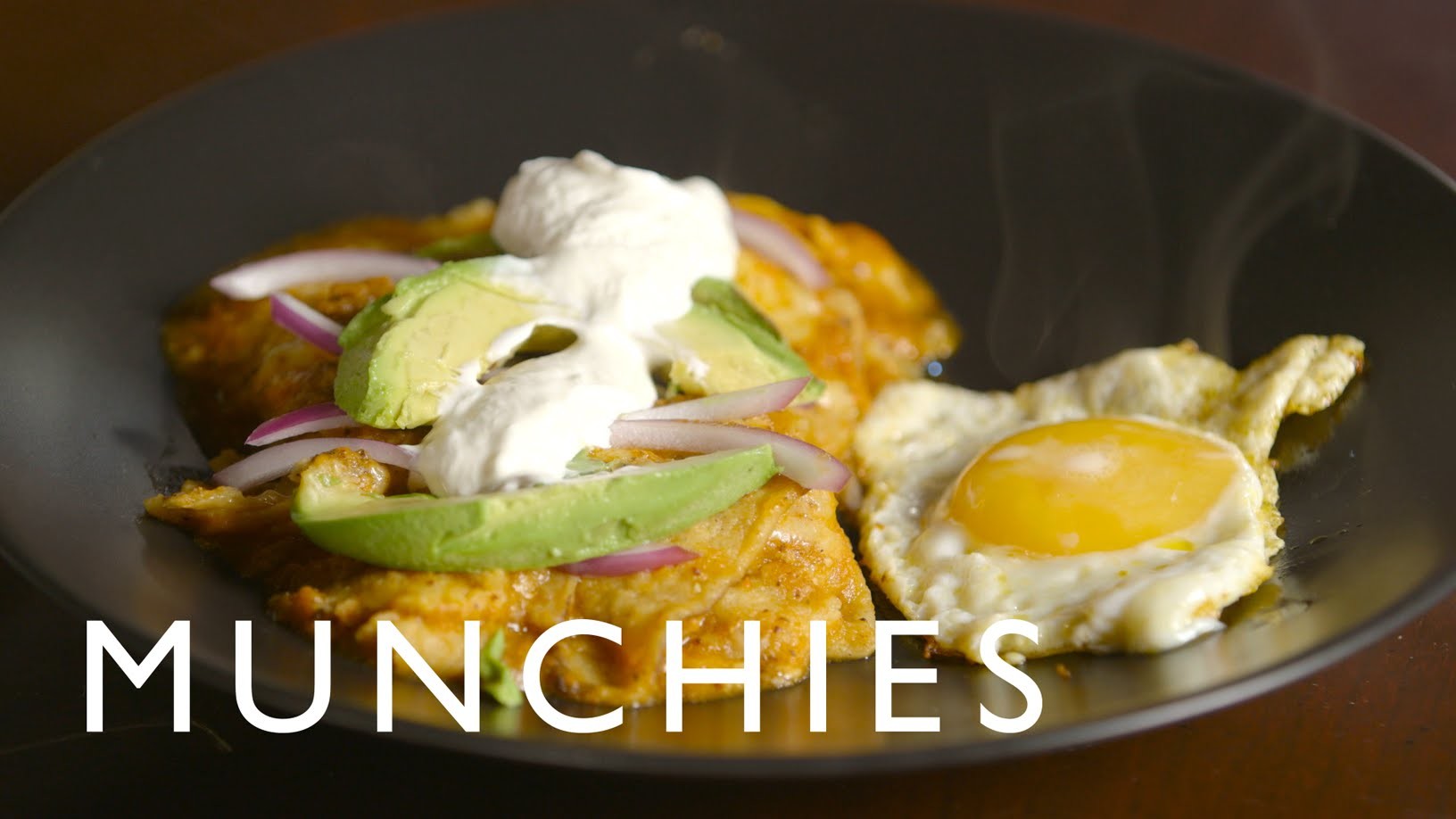 Chilaquiles con chilorio | How To