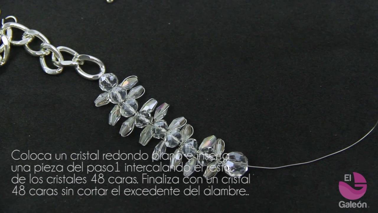Fashion Topic El Galeón Crystal Petal Crystal Necklace (Collar de Pétalos de Cristal).