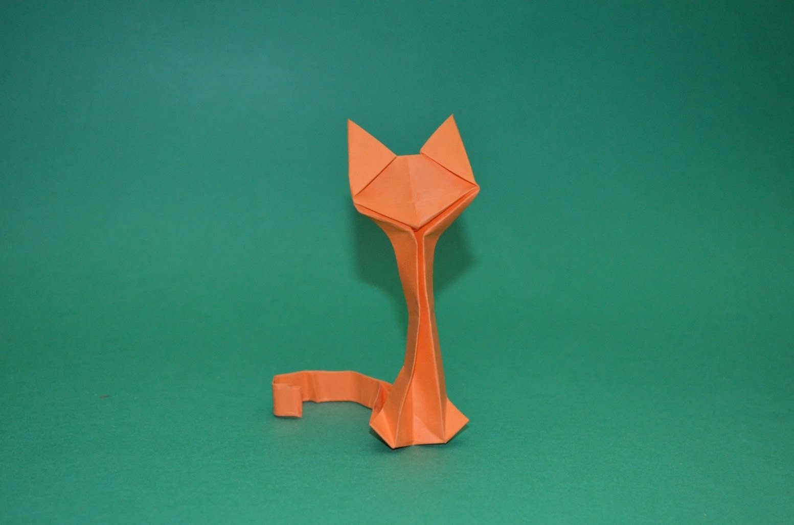 Como hacer un gato de papel facil (origami)