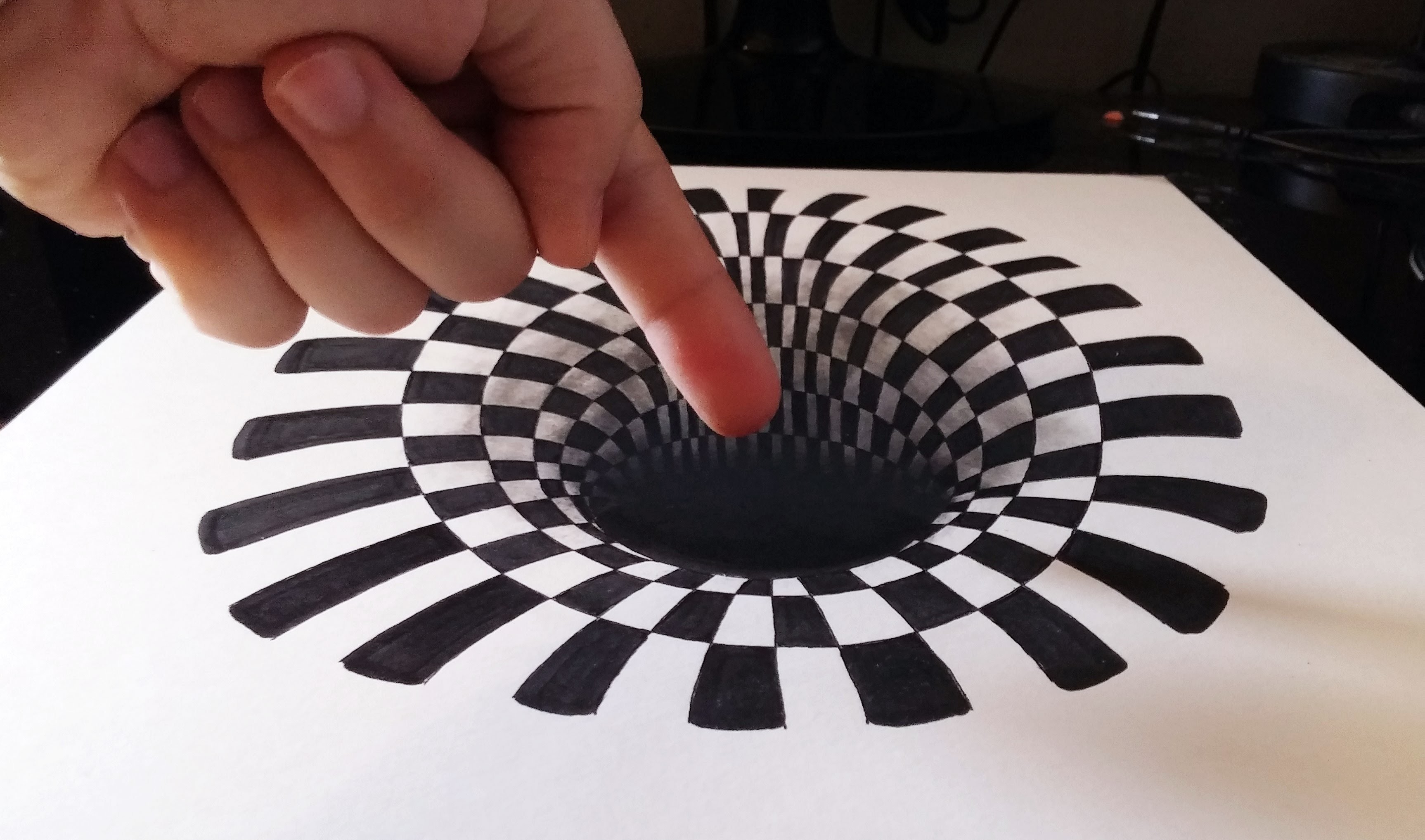 Cómo dibujar un INCREÍBLE agujero.hoyo 3D | How to draw a 3D hole | ILUSIÓN ÓPTICA ANAMÓRFICA 3D