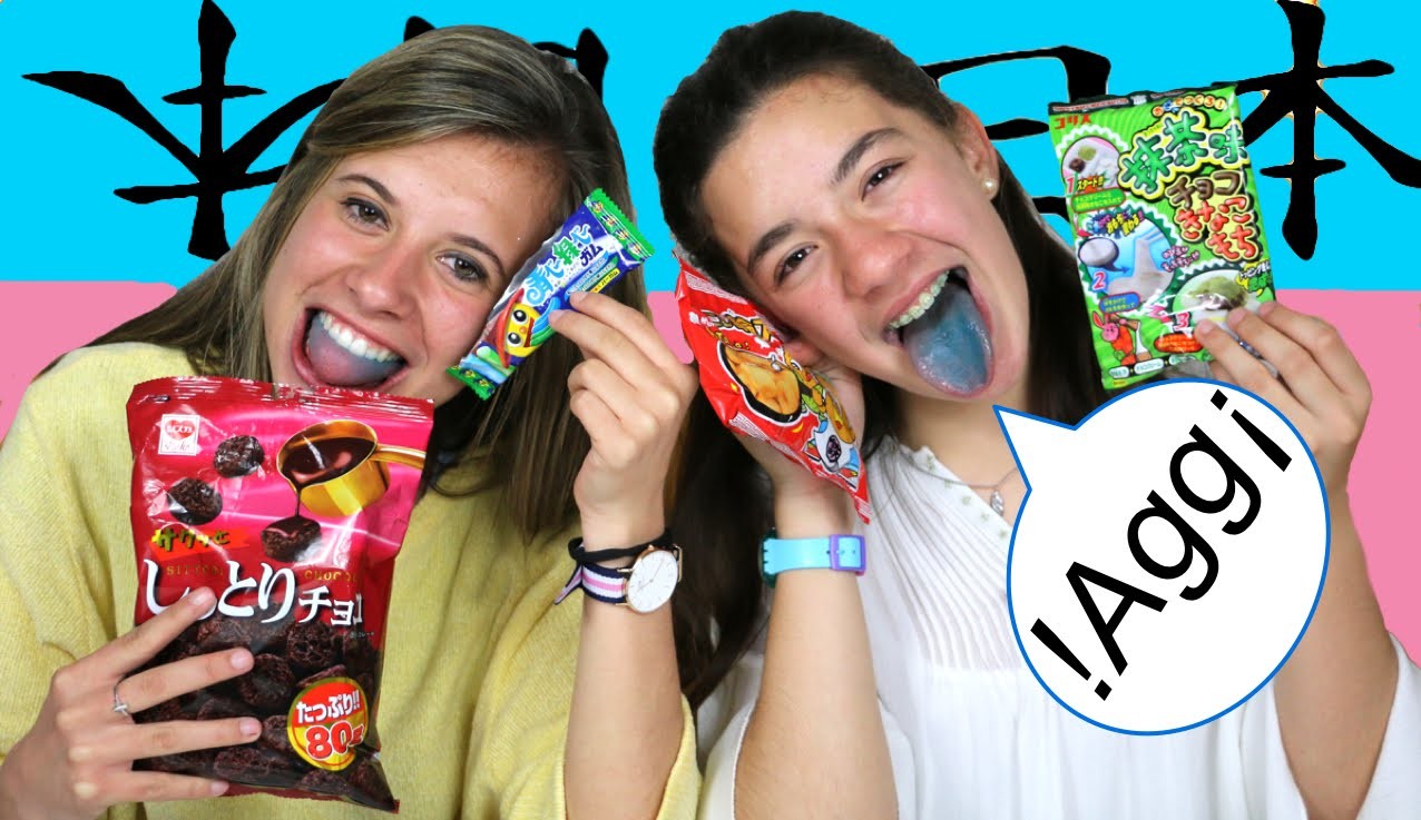 Probando chuches japonesas con mi prima