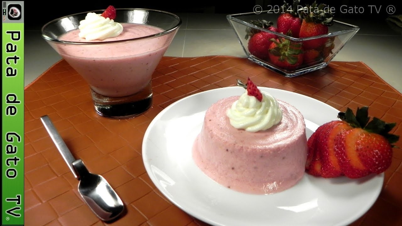 Mousse casero de fresas naturales. Strawberry froth, natural and homemade