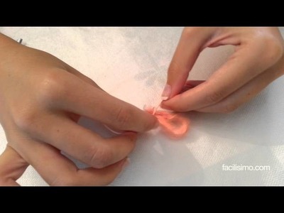 Cómo hacer un pompón o borla para las pulseras | facilisimo.com