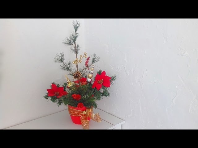 Como decorar una maceta navideña con nochebuenas DIY
