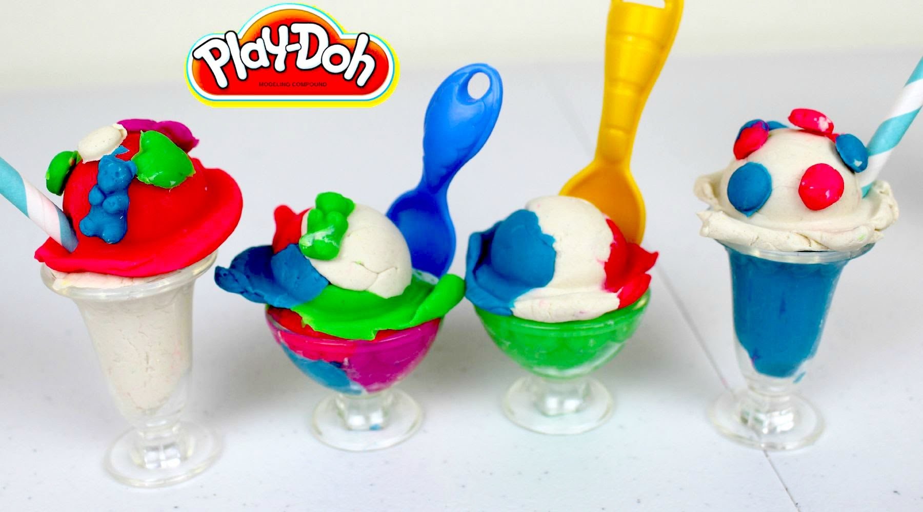 Helados y Malteadas de Plastilina Play Doh Ice Cream Sundaes